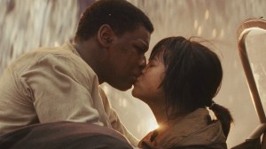 Rose kisses Finn
